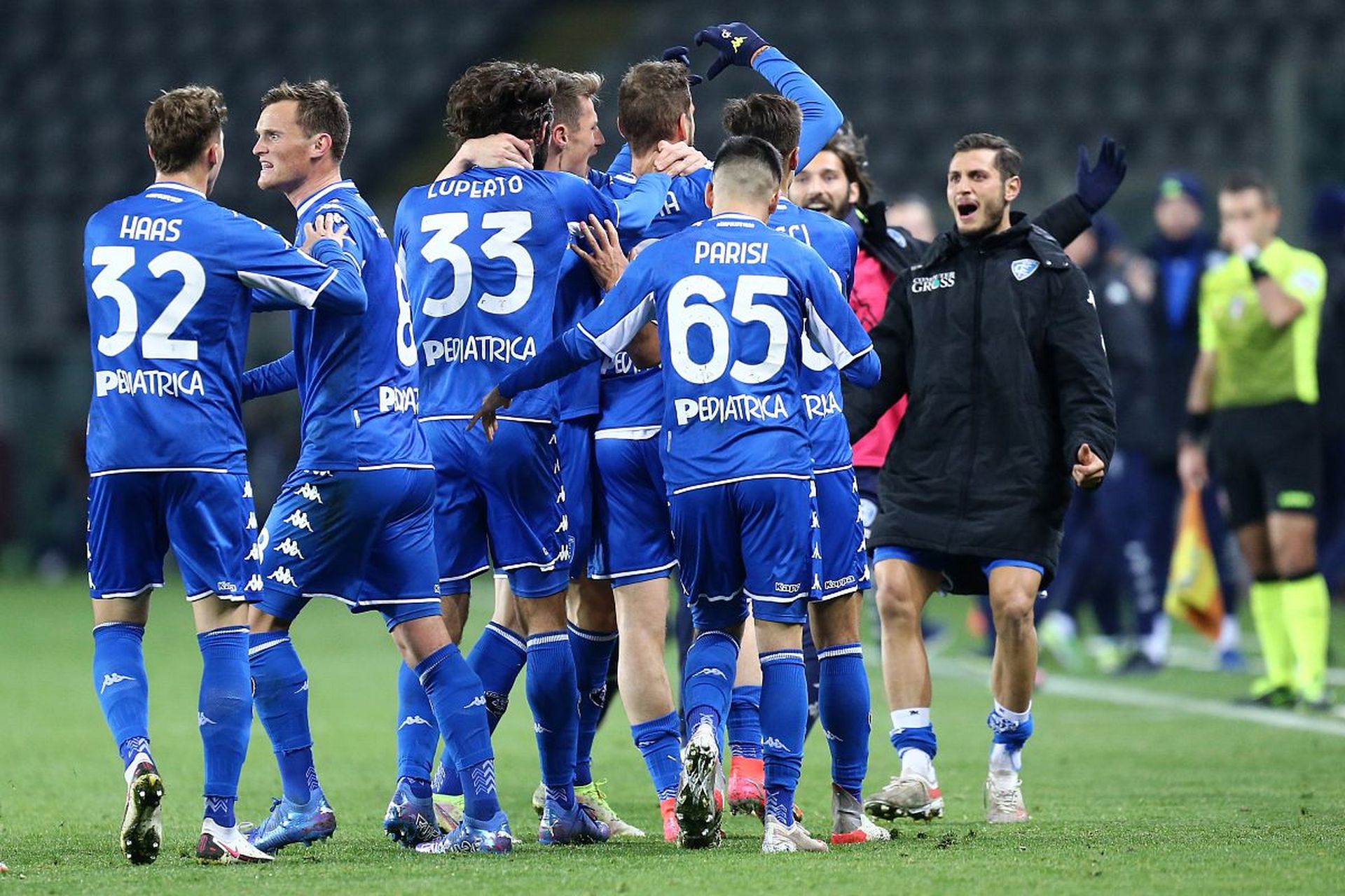 仍有韧性 仍有韧性